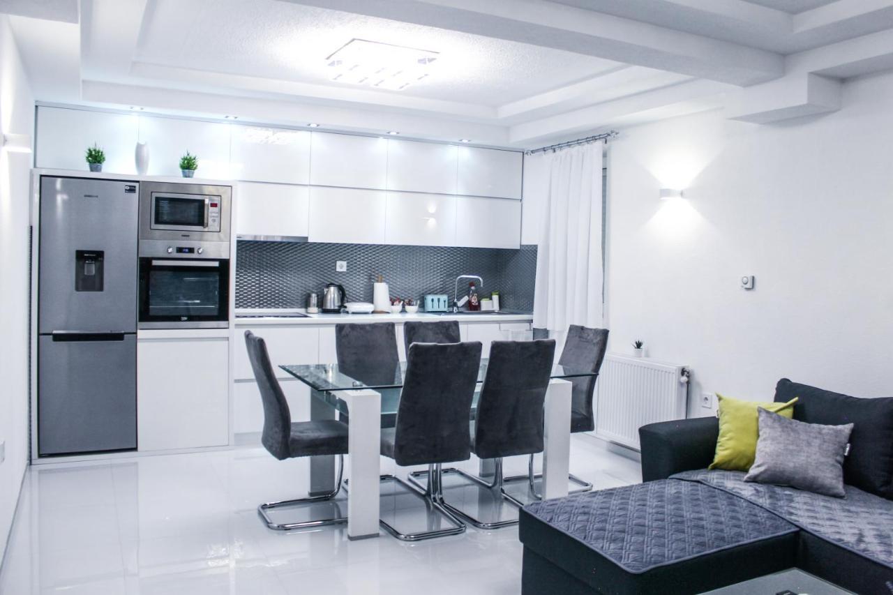 Asteris Apartments เดมีร์ คาเปีย ภายนอก รูปภาพ